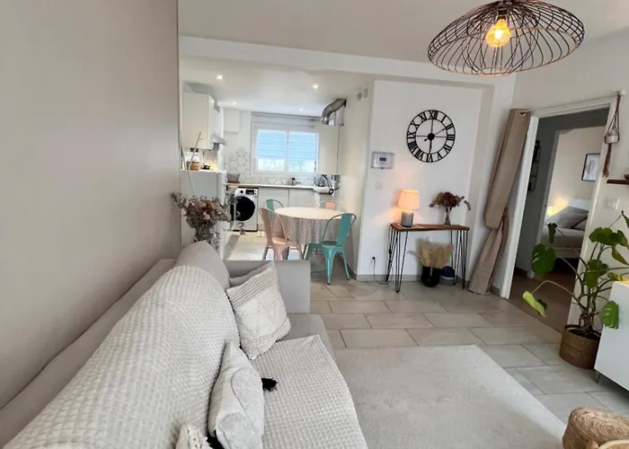 Le Bellevue - Gare & Les Jardins Darcy - T3 - Parking Free Apartmán